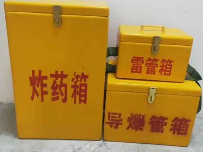 钟楼玻璃钢雷管箱的适用范围